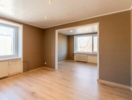 4 kambarių butas Rokiškio rajono sav., Rokiškyje, Taikos g.