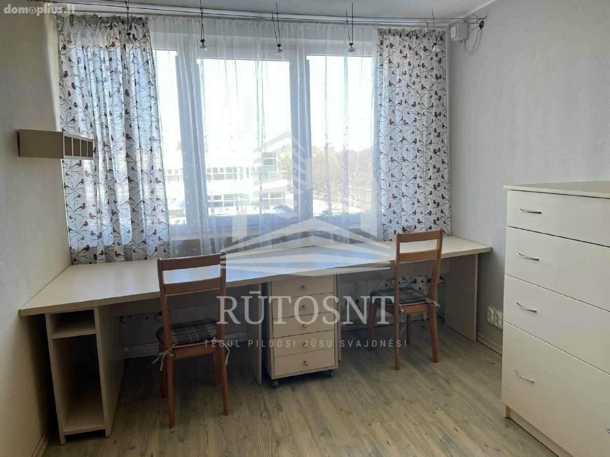 Parduodamas 2 kambarių butas Klaipėdoje, Baltijos, Baltijos pr.