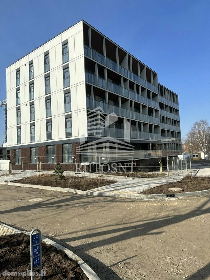 Parduodamas 1 kambario butas Klaipėdoje, Senamiestyje, Gluosnių skg.