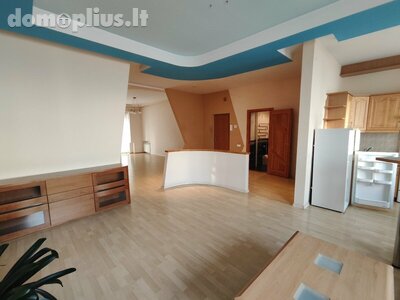 3 kambarių buto nuoma Šiauliuose, Centre, Vilniaus g.