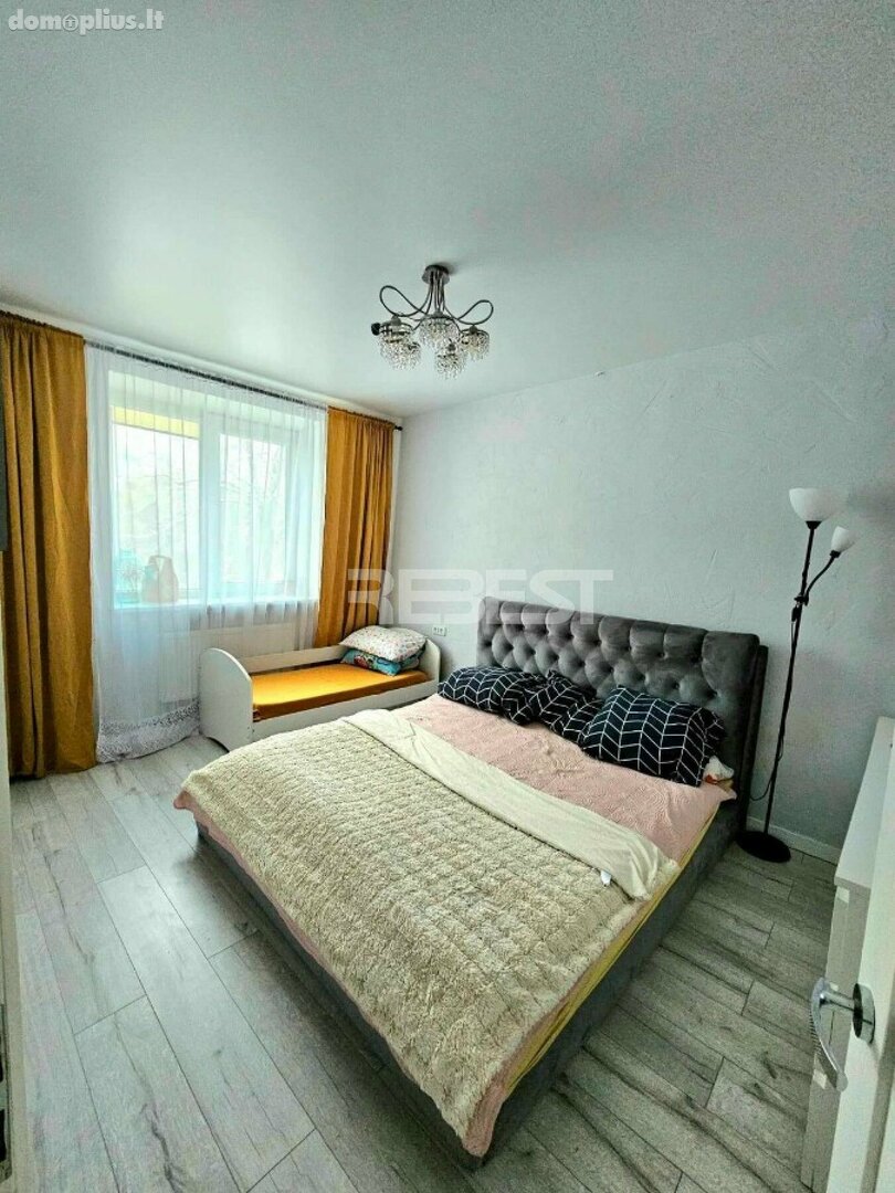 4 rooms apartment for sell Kelmės rajono sav., Šiauliuose