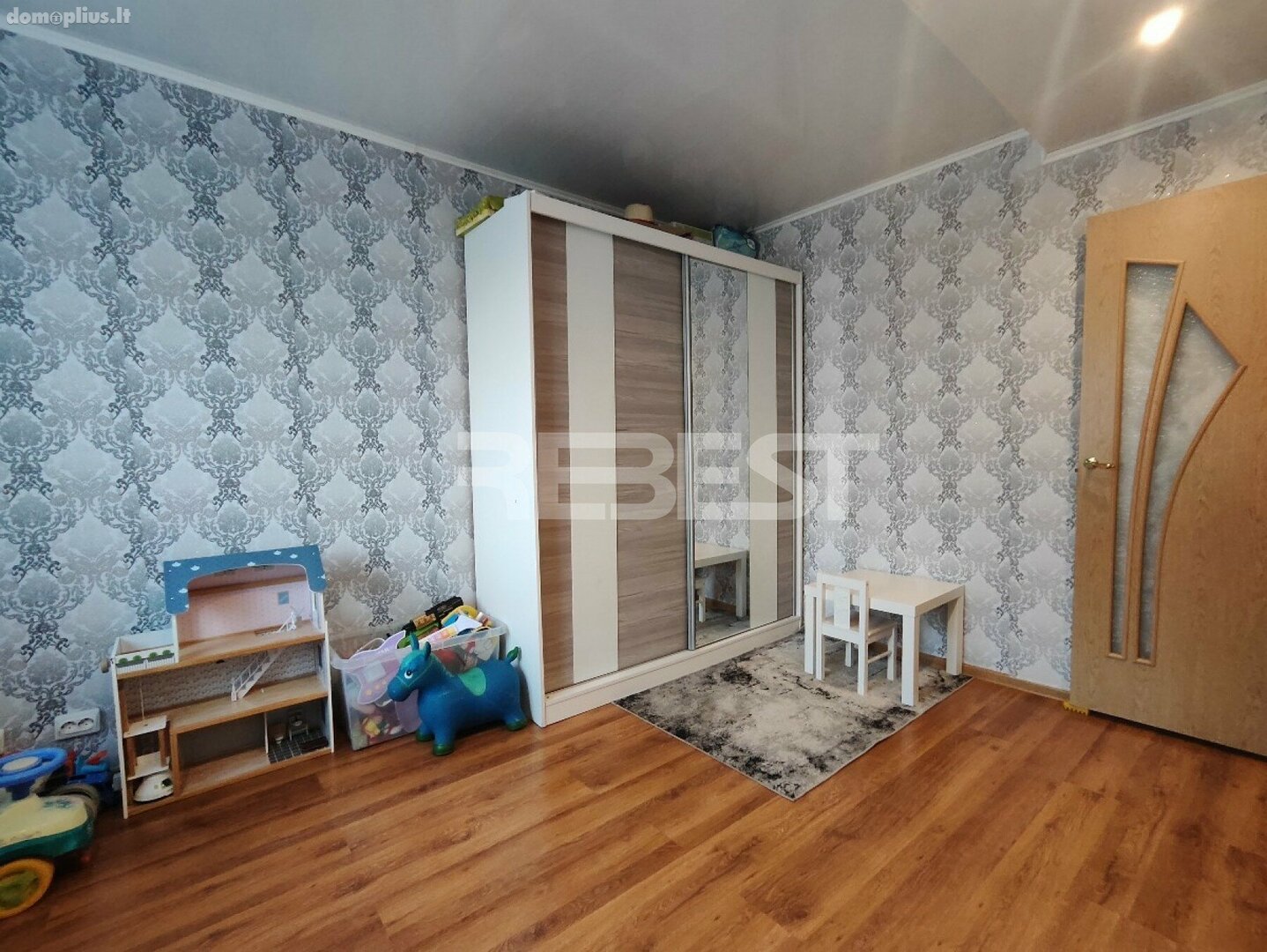 4 rooms apartment for sell Kelmės rajono sav., Šiauliuose