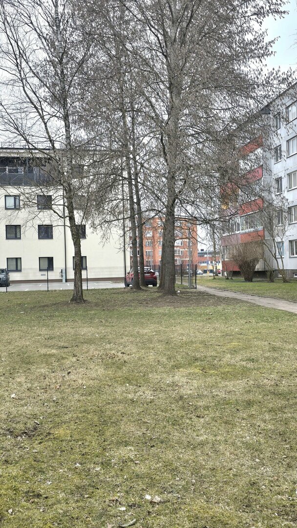 Parduodamas 3 kambarių butas Šiauliuose, Lieporiuose, Aukštabalio g.