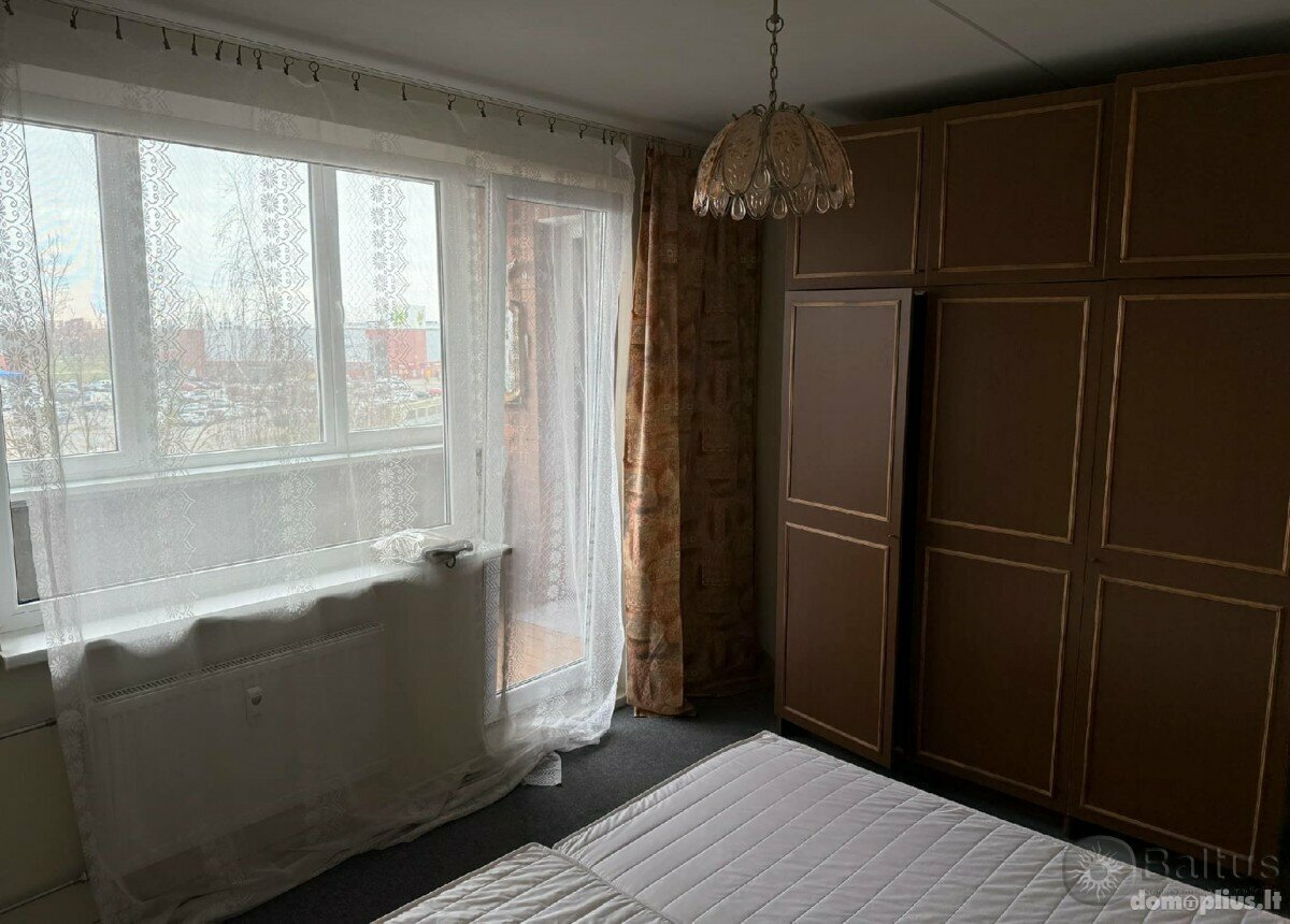 Parduodamas 2 kambarių butas Klaipėdoje, Miško, Liepojos g.