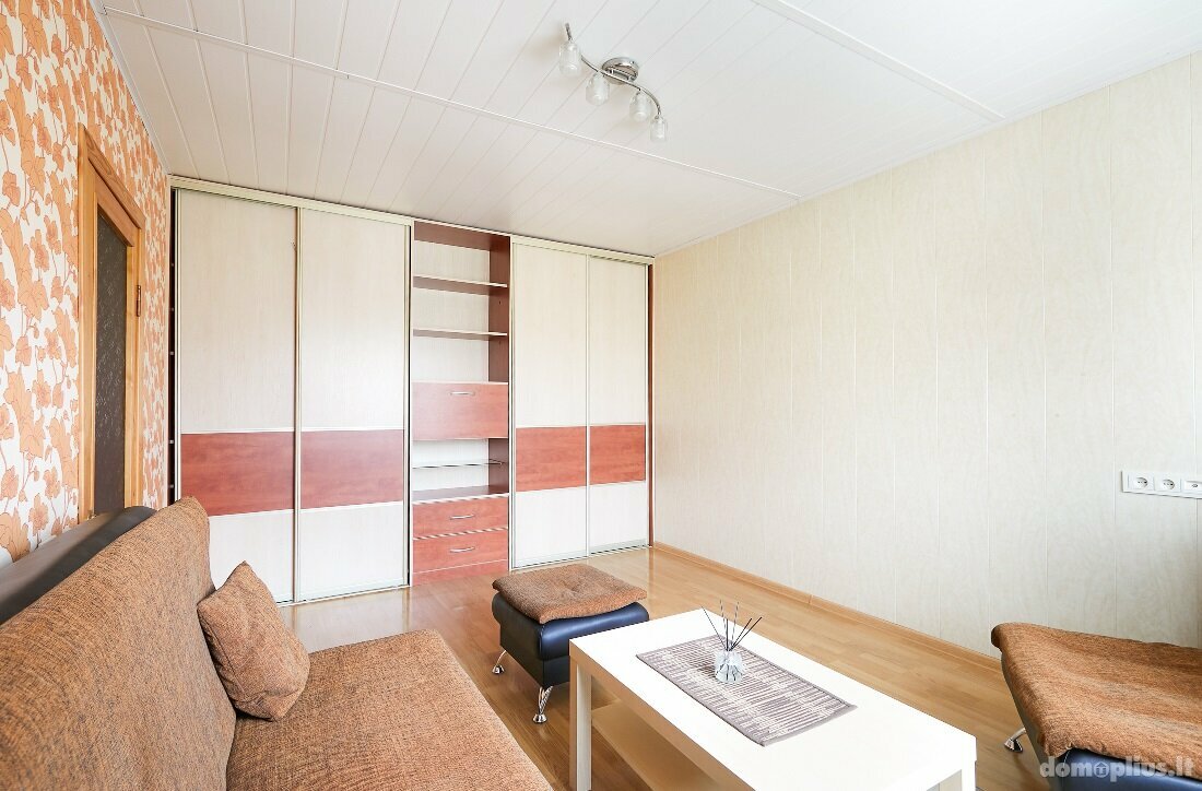 2 kambarių buto nuoma Kaune, Kalniečiuose, P. Plechavičiaus g.