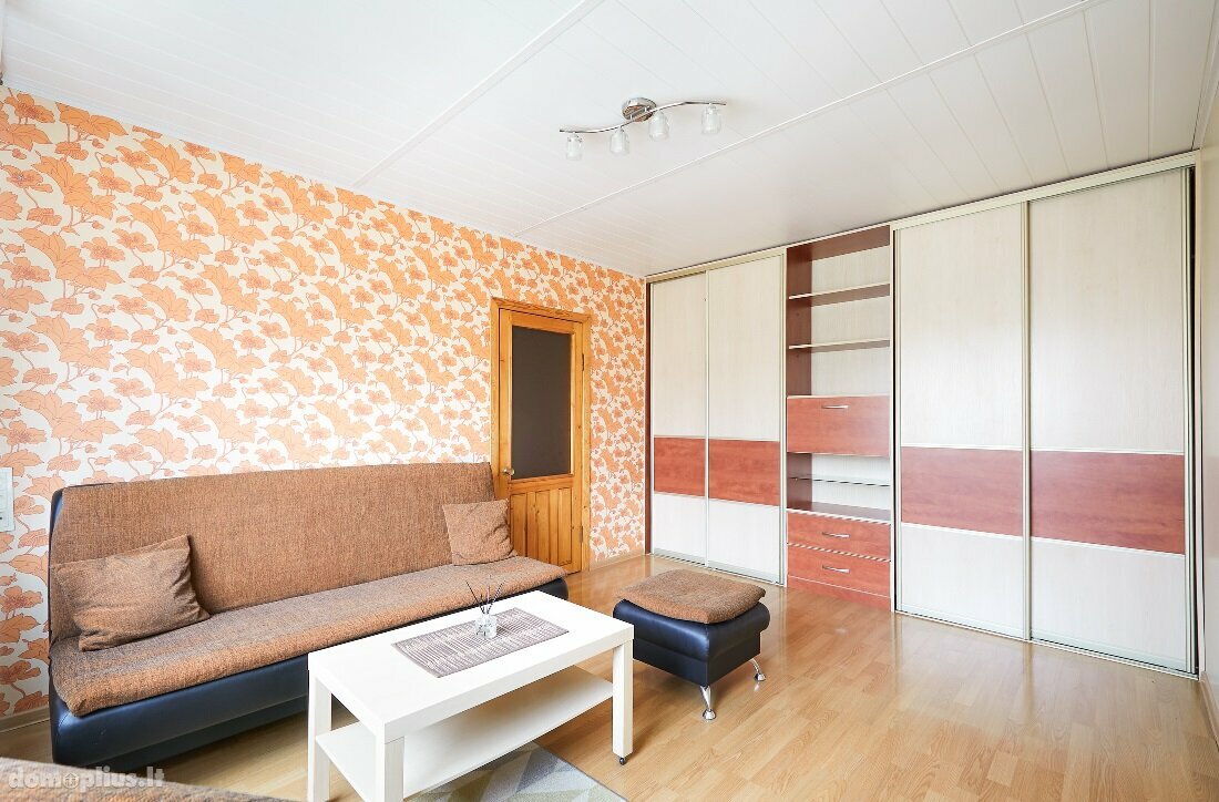 2 kambarių buto nuoma Kaune, Kalniečiuose, P. Plechavičiaus g.