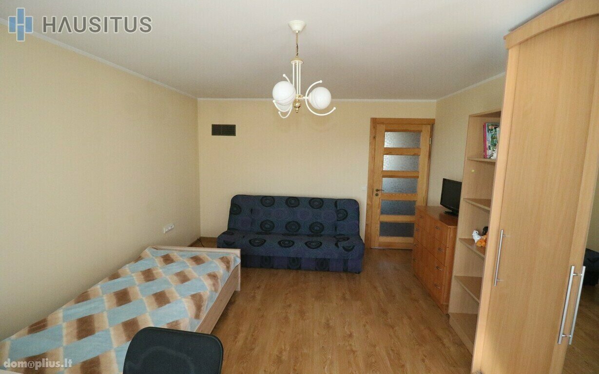 Parduodamas 3 kambarių butas Anykščių rajono sav., Dabužiai I