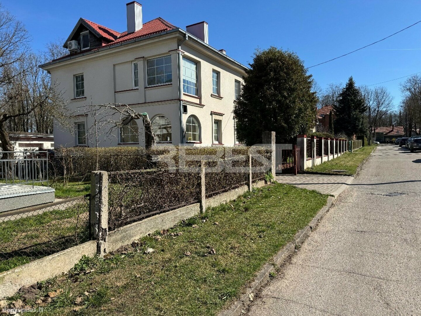Сдаю 4 комнатную квартиру Šiauliuose, Centre, Maironio g.