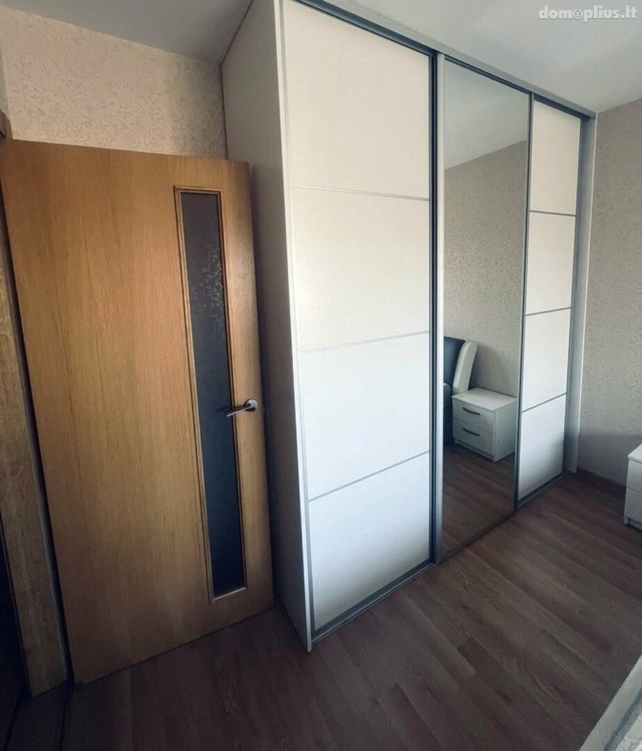 Parduodamas 2 kambarių butas Klaipėdoje, Debrecene, Gedminų g.