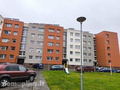 Parduodamas 3 kambarių butas Klaipėdoje, Baltijos, Nidos g.