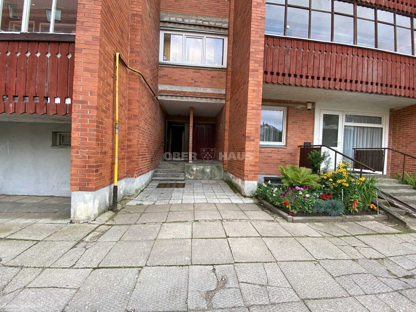 Parduodamas 2 kambarių butas Šiauliuose, Centre, M. Valančiaus g.