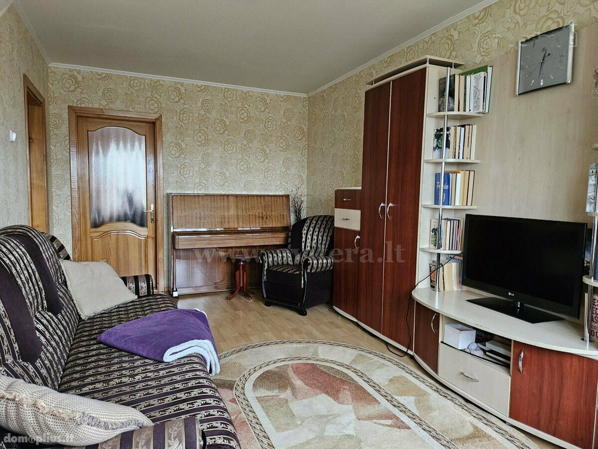 Parduodamas 3 kambarių butas Klaipėdoje, Vingio, Vingio g.