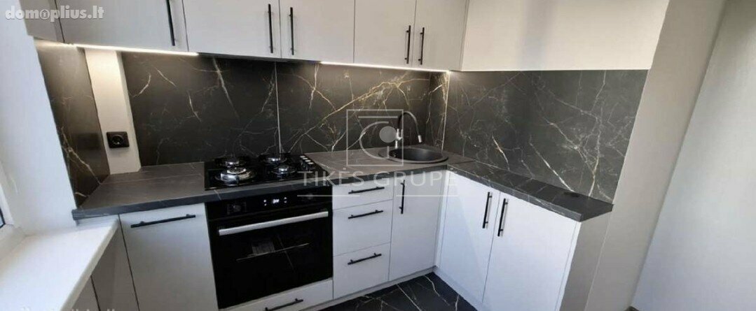 Продается 2 комнатная квартира Klaipėdoje, Naujakiemyje, Šilutės pl.