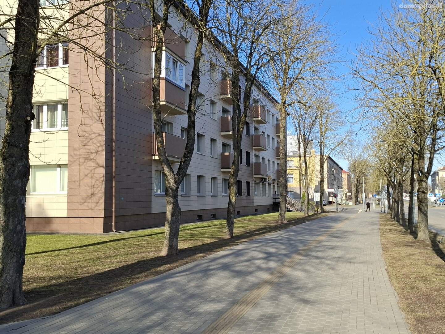 Parduodamas 2 kambarių butas Šiauliuose, Centre, Draugystės pr.