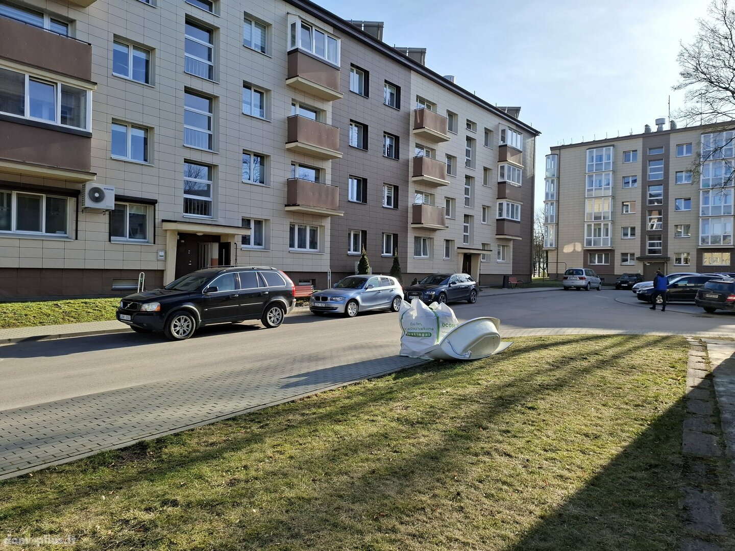 Parduodamas 2 kambarių butas Šiauliuose, Centre, Draugystės pr.