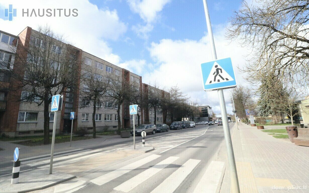 Parduodamas 4 kambarių butas Anykščių rajono sav., Anykščiuose, J. Biliūno g.