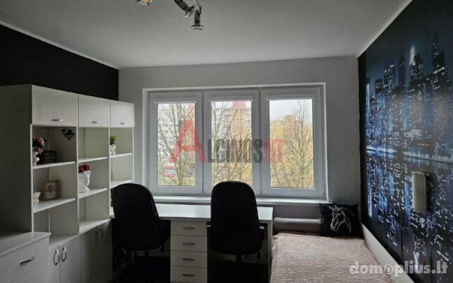 Parduodamas 4 kambarių butas Klaipėdoje, Žardininkuose, Reikjaviko g.