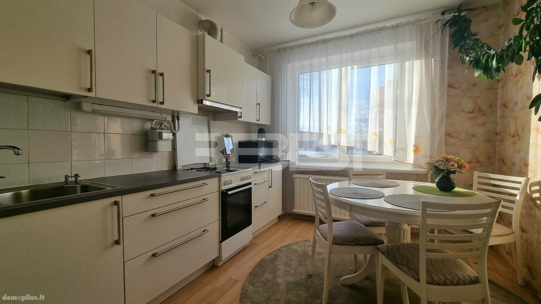Parduodamas 2 kambarių butas Šiauliuose, Gytaruose