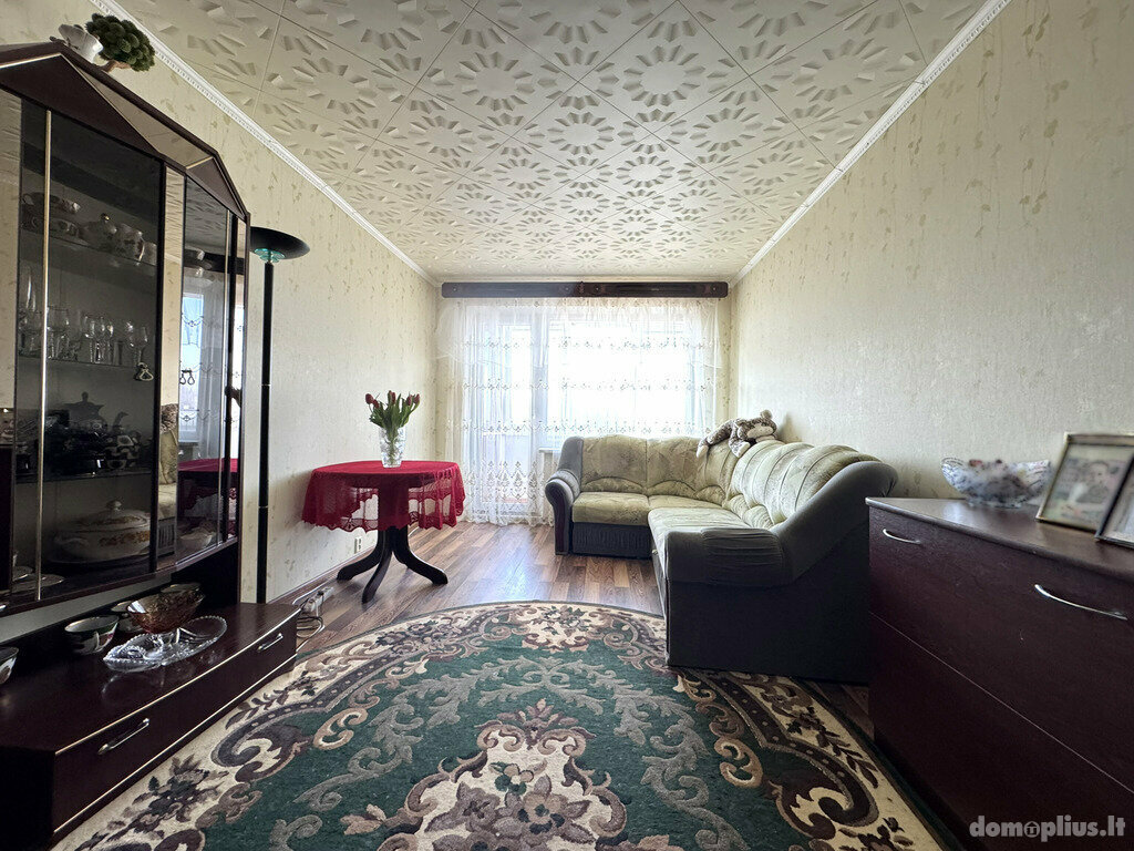 Parduodamas 3 kambarių butas Šiauliuose, Zokniuose, Radviliškio g.