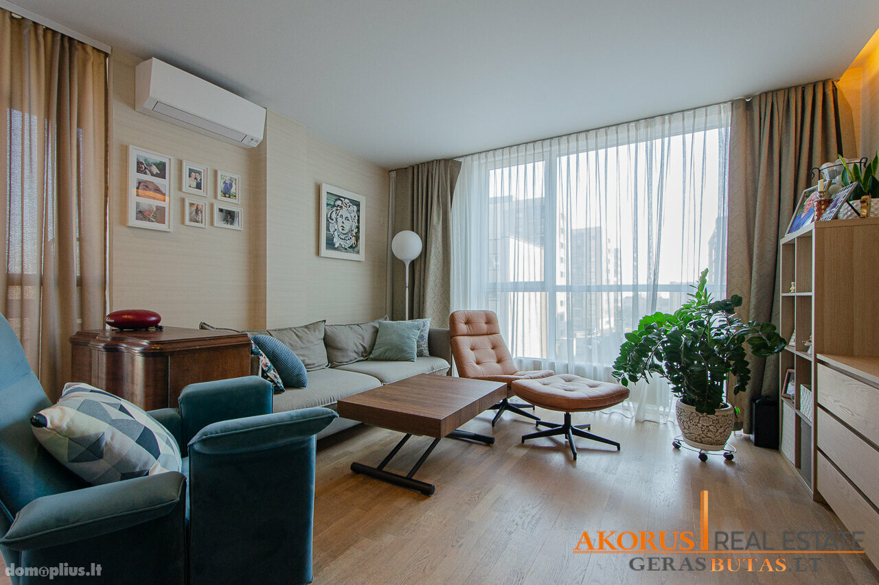 Продается 3 комнатная квартира Vilniuje, Santariškėse, Bajorų kel.