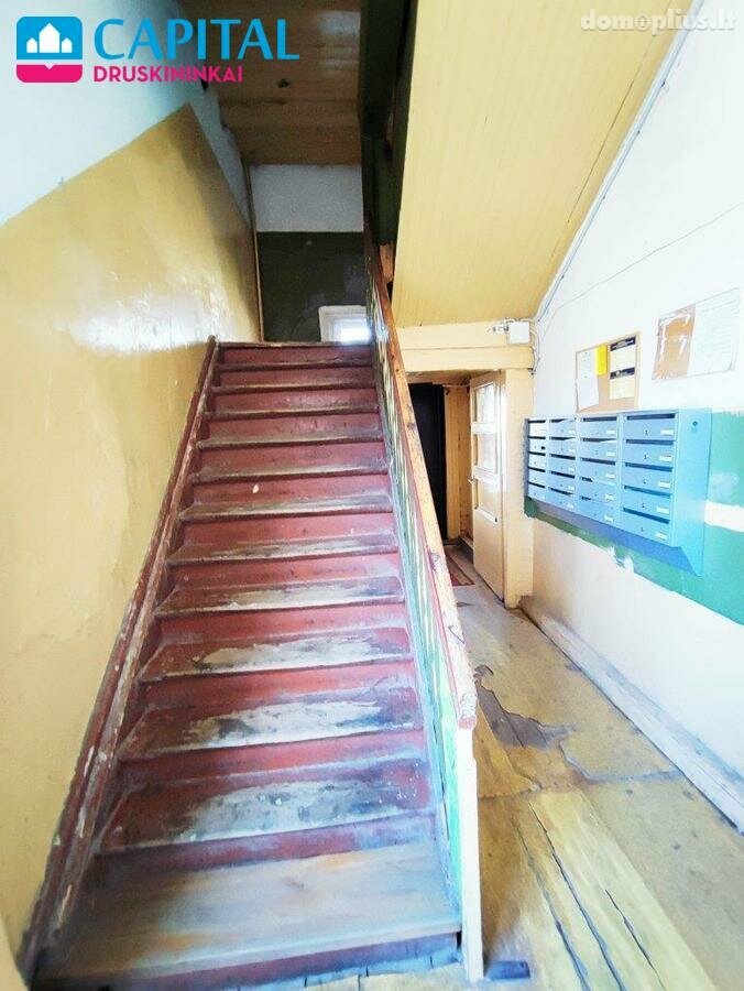 Parduodamas 5 kambarių butas Druskininkų sav., Druskininkuose, Šv. Jokūbo g.