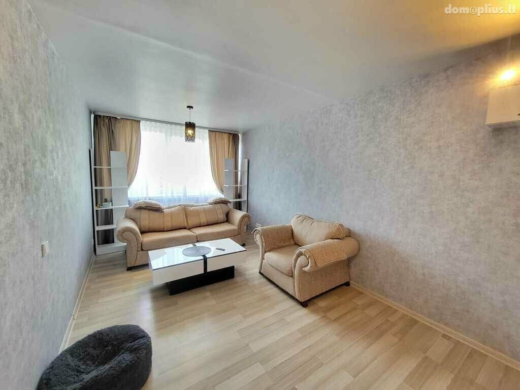 Parduodamas 1 kambario butas Šiauliuose, Žaliūkiuose, Pramonės g.
