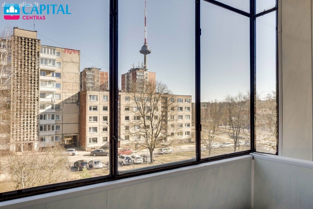 Продается 3 комнатная квартира Vilniuje, Karoliniškėse, Rolando Jankausko g.