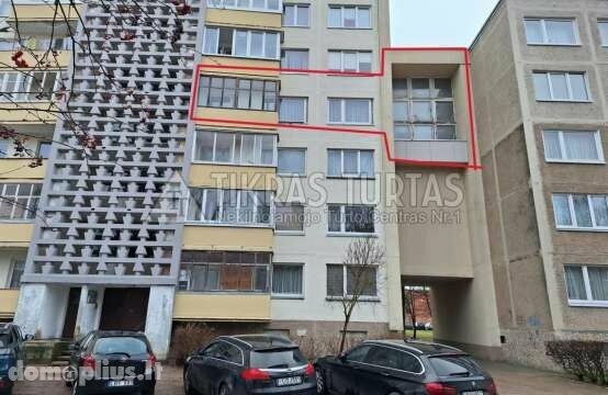 Parduodamas 4 kambarių butas Klaipėdoje, Debrecene, Naujakiemio g.