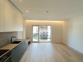 Продается 3 комнатная квартира Kaune, Romainiuose, Girios g.
