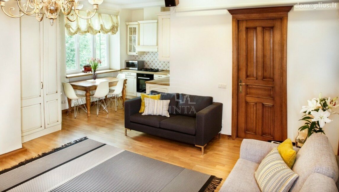 3 rooms apartment for sell Klaipėdoje, Centre, Grįžgatvio g.
