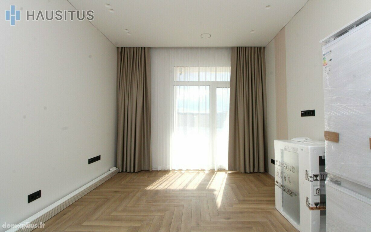 Parduodamas 2 kambarių butas Panevėžyje, Kniaudiškiuose, Ainių g.