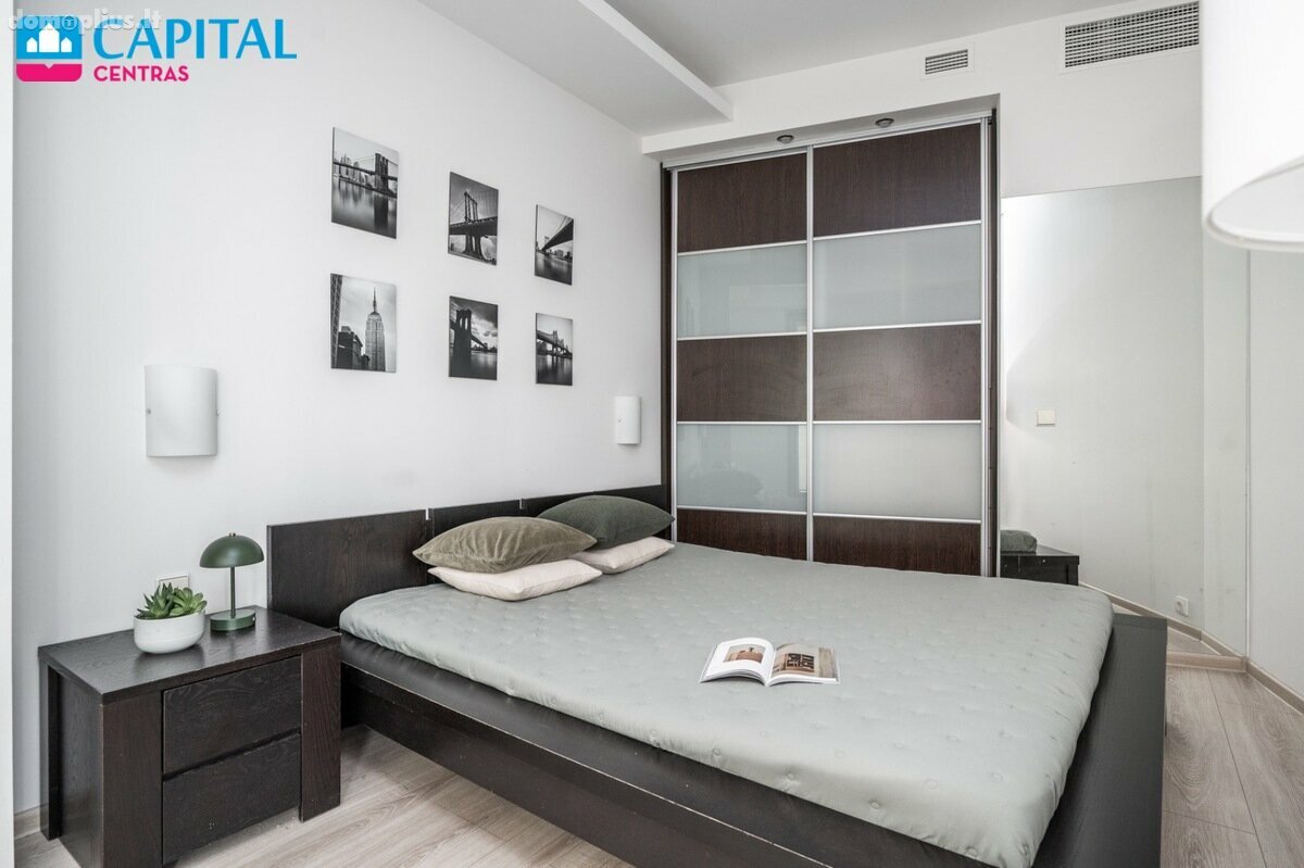 Продается 2 комнатная квартира Vilniuje, Šnipiškėse, Konstitucijos pr.