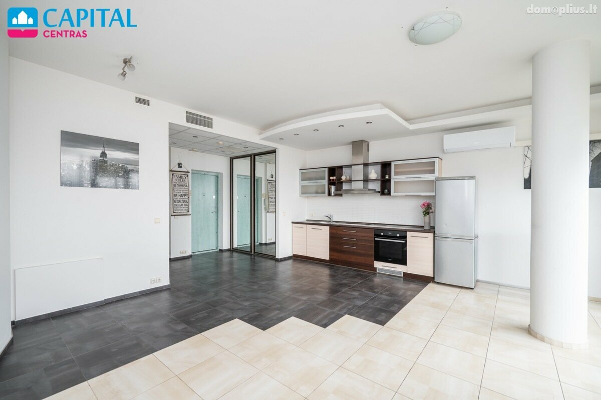 Продается 2 комнатная квартира Vilniuje, Šnipiškėse, Konstitucijos pr.