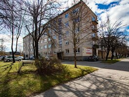 2 kambarių butas Anykščių rajono sav., Anykščiuose, J. Biliūno g.