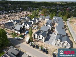 Продается 4 комнатная квартира Vilniuje, Pavilnyje, Žemoji g.