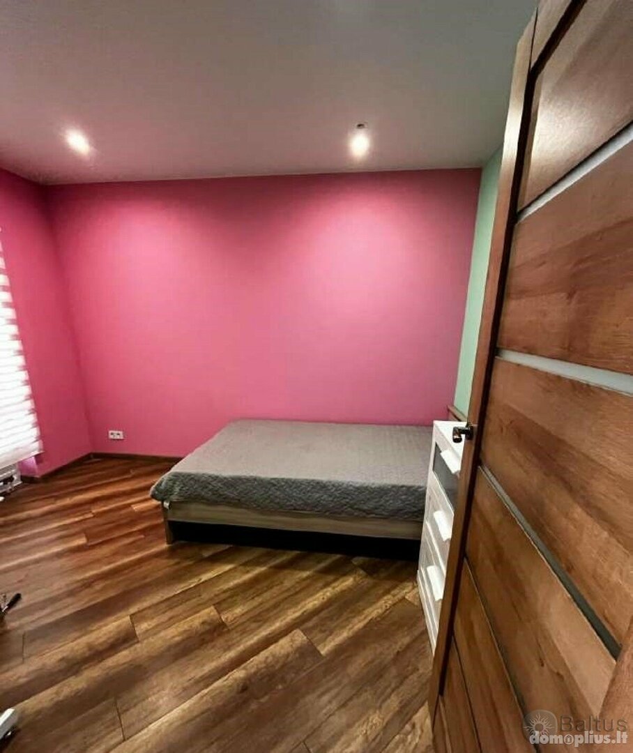 Parduodamas 3 kambarių butas Klaipėdoje, Alksnynėje, Pietinė g.