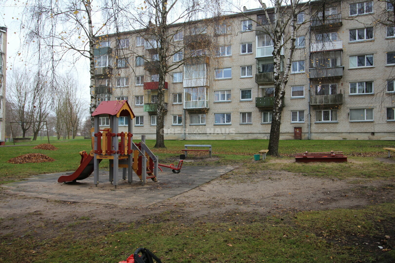 Parduodamas 2 kambarių butas Šiauliuose, Zokniuose, Radviliškio g.