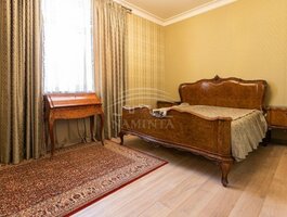 4 rooms apartment for sell Klaipėdoje, Centre, S. Šimkaus g.