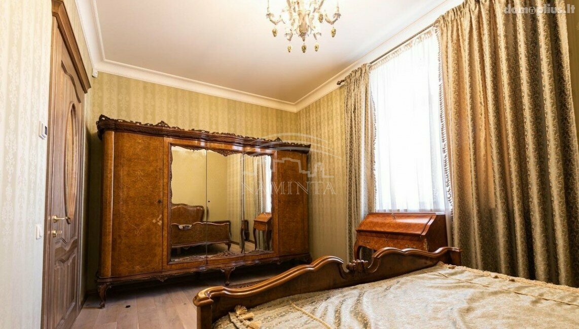 4 rooms apartment for sell Klaipėdoje, Centre, S. Šimkaus g.