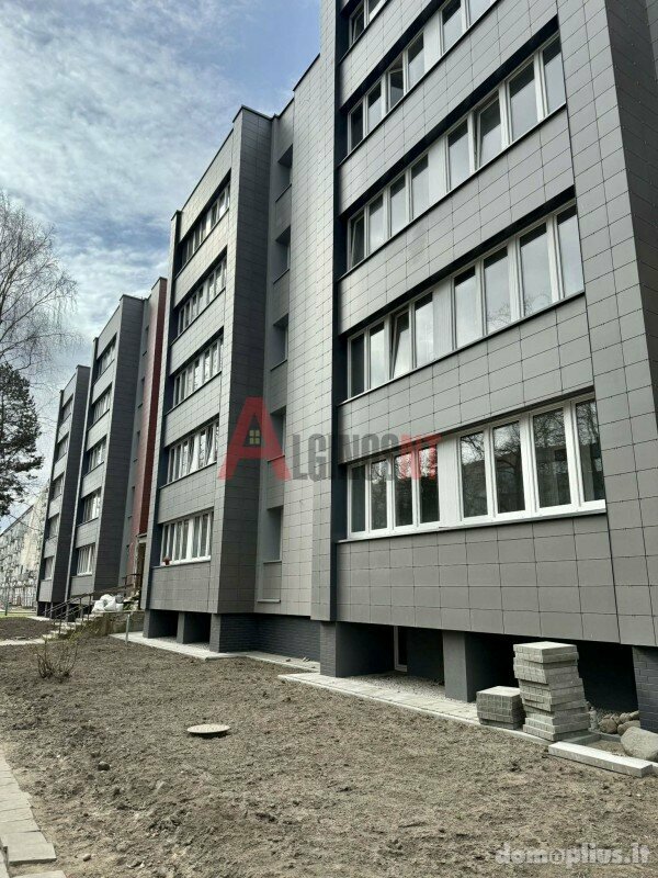 3 rooms apartment for sell Klaipėdoje, Vėtrungėje, Birutės g.