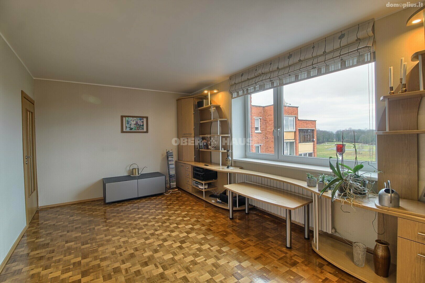 2 kambarių buto nuoma Šiauliuose, Žaliūkiuose, Tilžės g.