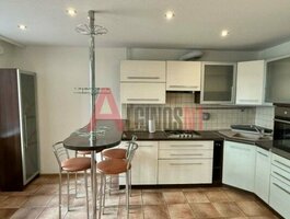 3 room apartment Klaipėdoje, Vėtrungėje, Birutės g.