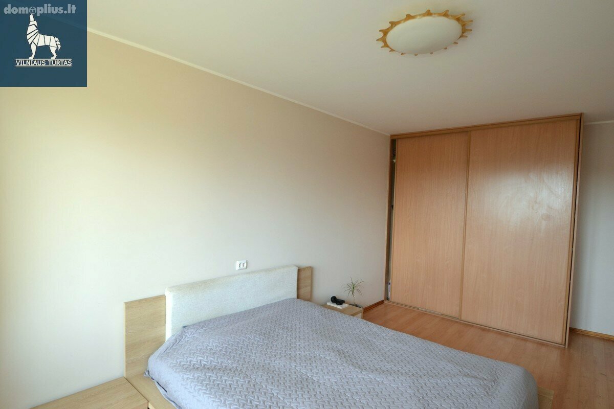 Продается 3 комнатная квартира Vilniuje, Žirmūnuose, Žirmūnų g.