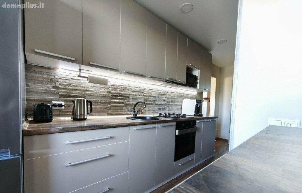 3 rooms apartment for sell Klaipėdoje, Naujakiemyje, Naujakiemio g.