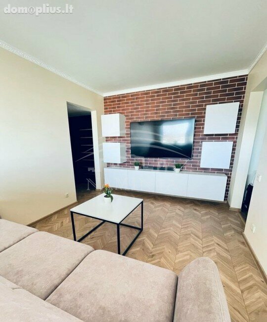 3 rooms apartment for sell Klaipėdoje, Naujakiemyje, Naujakiemio g.
