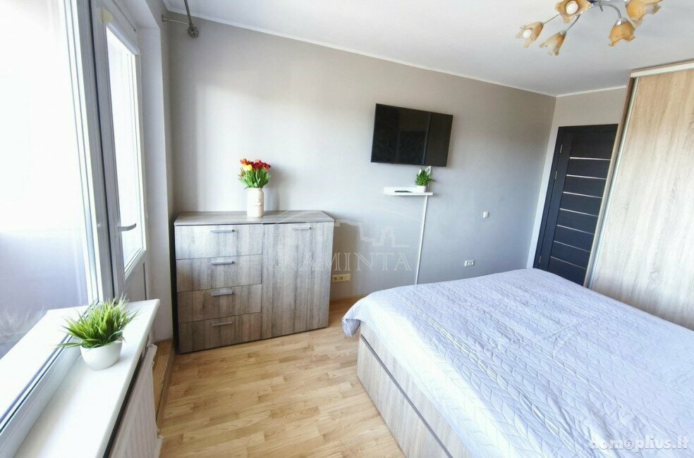 3 rooms apartment for sell Klaipėdoje, Naujakiemyje, Naujakiemio g.