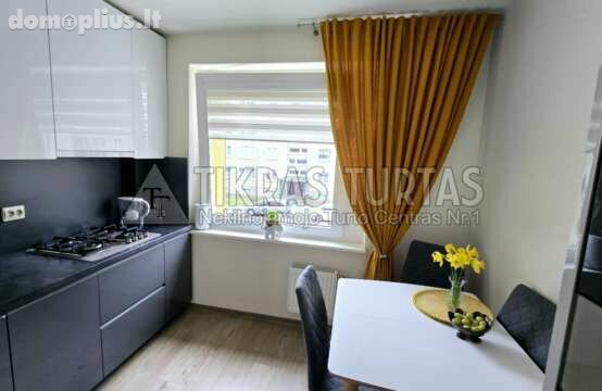 Parduodamas 3 kambarių butas Klaipėdoje, Vingio, Šiaulių g.