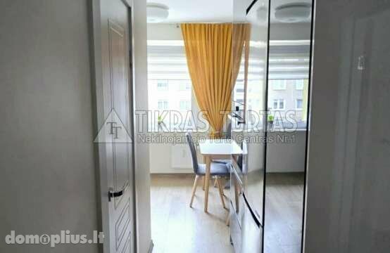 Parduodamas 3 kambarių butas Klaipėdoje, Vingio, Šiaulių g.