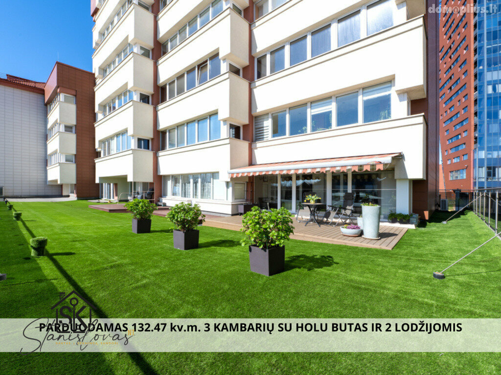 Parduodamas 3 kambarių butas Klaipėdoje, Senamiestyje, Danės g.
