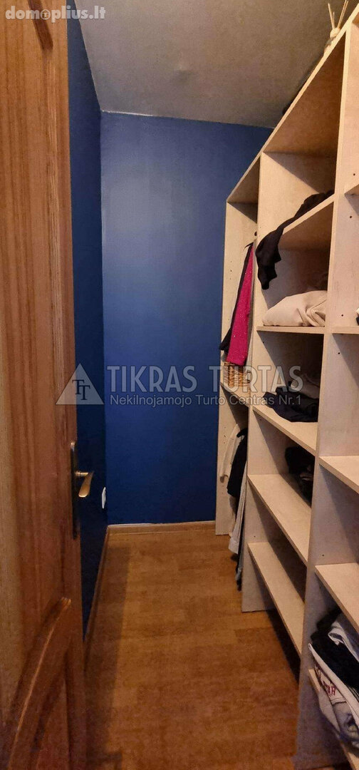 Parduodamas 4 kambarių butas Klaipėdoje, Šiauliuose, Šiaulių g.